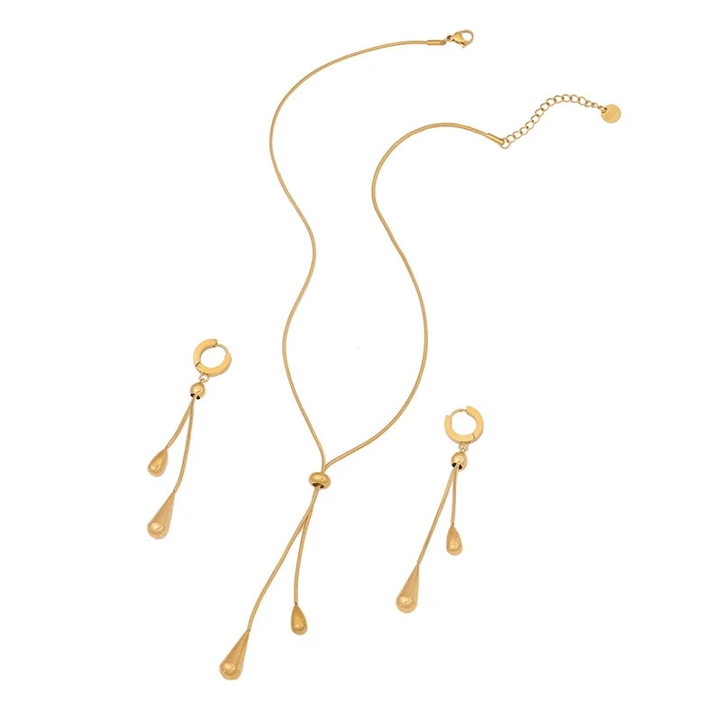 Moonlit Droplet Choker & Earrings