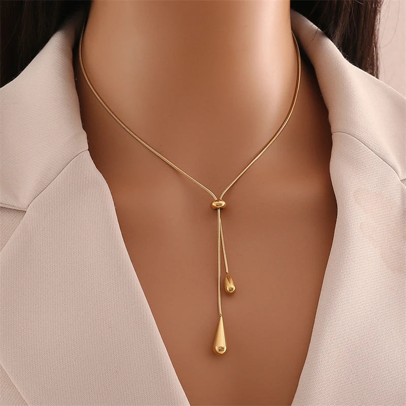 Moonlit Droplet Choker & Earrings